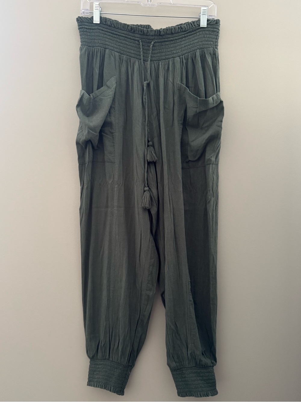 aerie Olive Green Smocked-Waist Jogger Pants - Picture 2 of 4